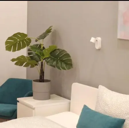 3bdr-2bath-3ac Design Apt, Central, Secured Parking, Quiet * Budapeszt